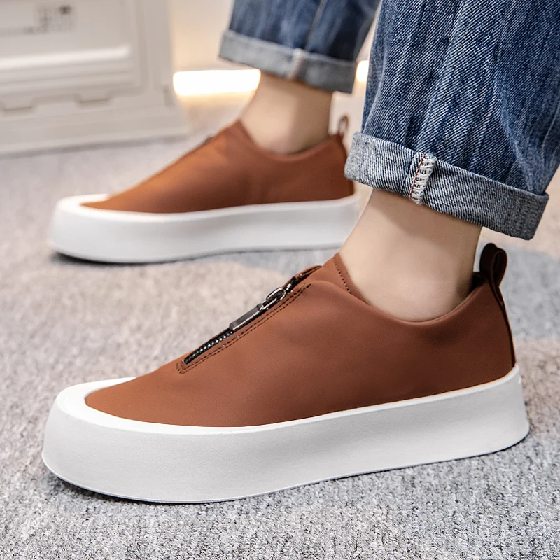 Zapatos Deportivos informales para hombre, calzado moderno de estilo minimalista, ocio al aire libre, caminar, fiesta diaria, oficina, adultos, jóvenes, blanco y negro