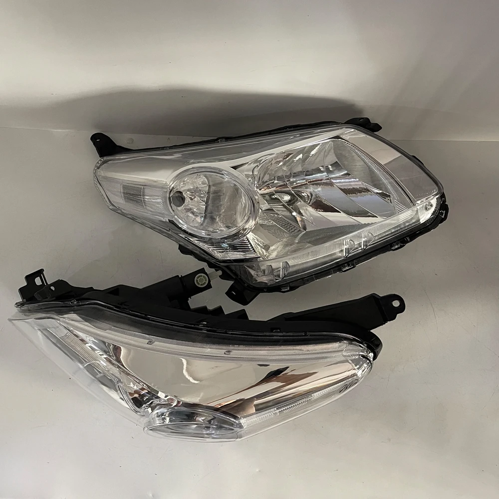 Автомобильные фары для Toyota IST NCP10 2007-2016 A, пара фар 81150-52860 81150-52861