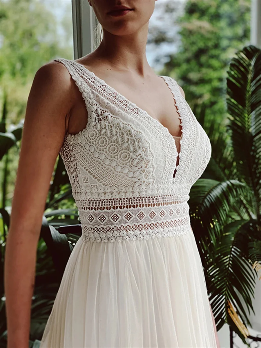 

Customized New Designs Deep V-Neck Tank Embroidery Lace For Top Bridal Dress Skirt Tull Zipper With Buttons For Women Dress