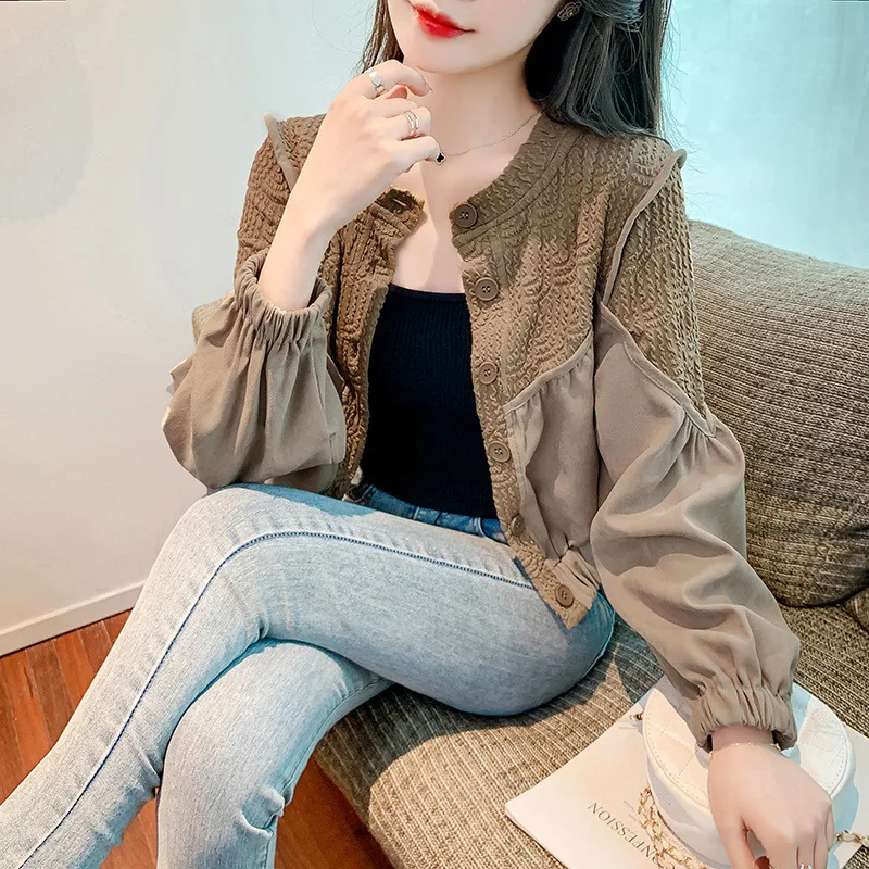 Short jacket women's design sense niche spring and autumn small thin fashionable foreign casual cardigan 2024 new trendy