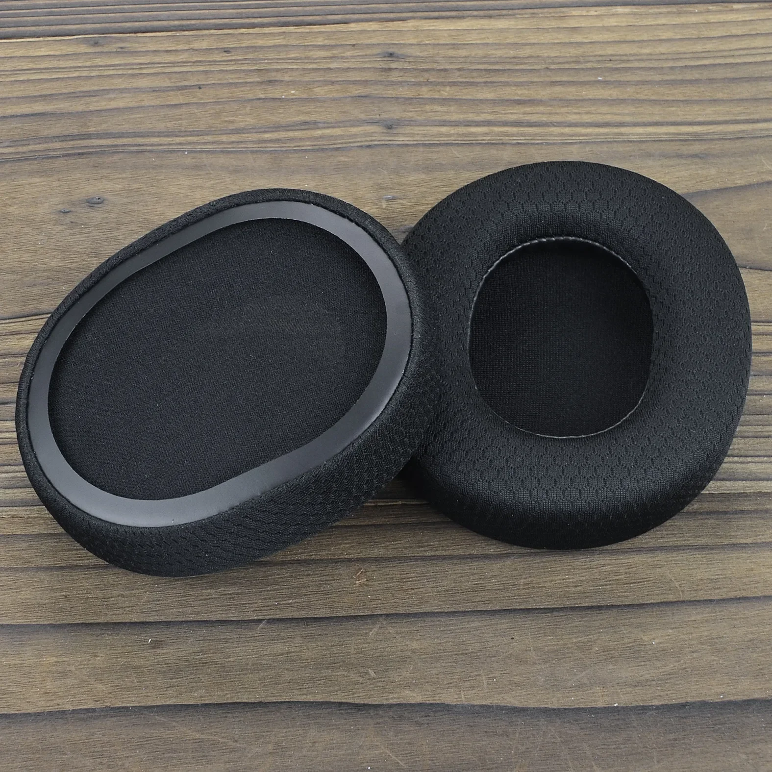 

YAYINCC Replacement the breathable football net ear pads For EKSA E900/E900 Pro Headset Earphone cover repair accessories 12.02，