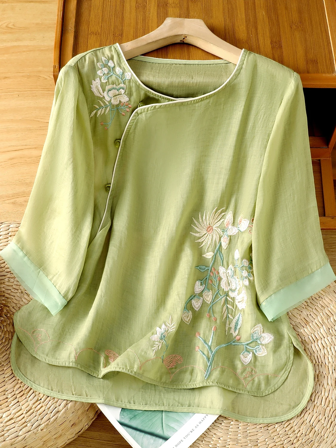 

Новая китайская хлопково-льняная одежда с тяжелой вышивкой, женская летняя свободная боковая пуговица, художественная чайная одежда, дышащий топ