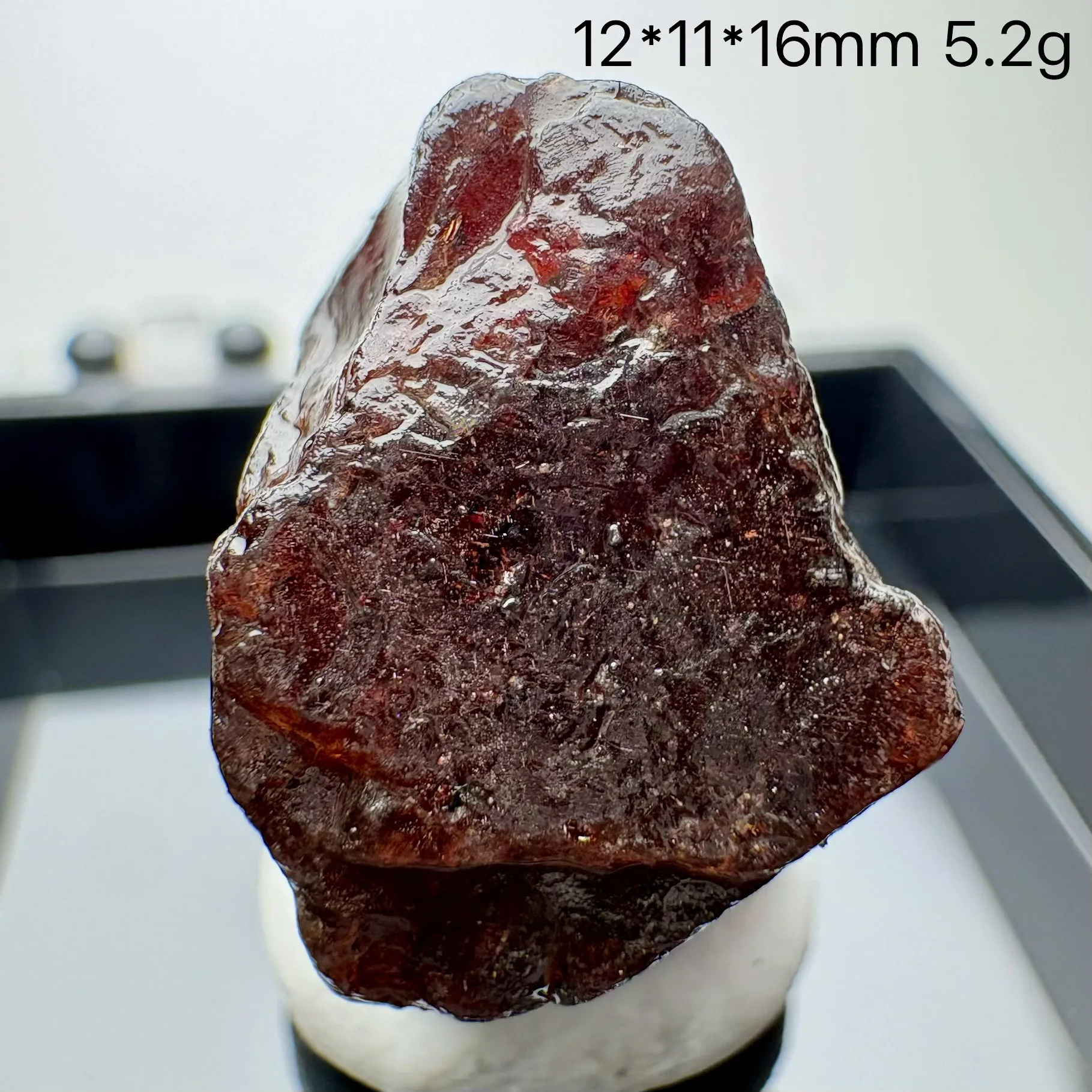 Natural material: Madagascar tourmaline. Crystal mineral specimen. Mineral collection item. Fluorite. Crystal cluster. Quartz cl