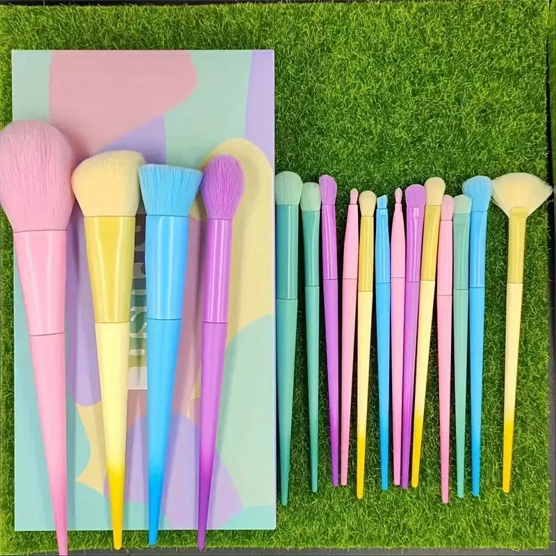 17pcs candy color macaron color brush makeup brush set Eyeshadow Blush Highlighter Foundation Concealer Blending Brush