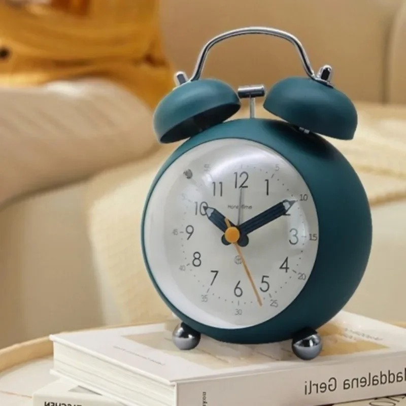 Creative Metal Alarm Clock Large Ringtone Wake-up Clock Silent Sweep Quartz Watch Bedroom Bedside Ornaments Students Get Up