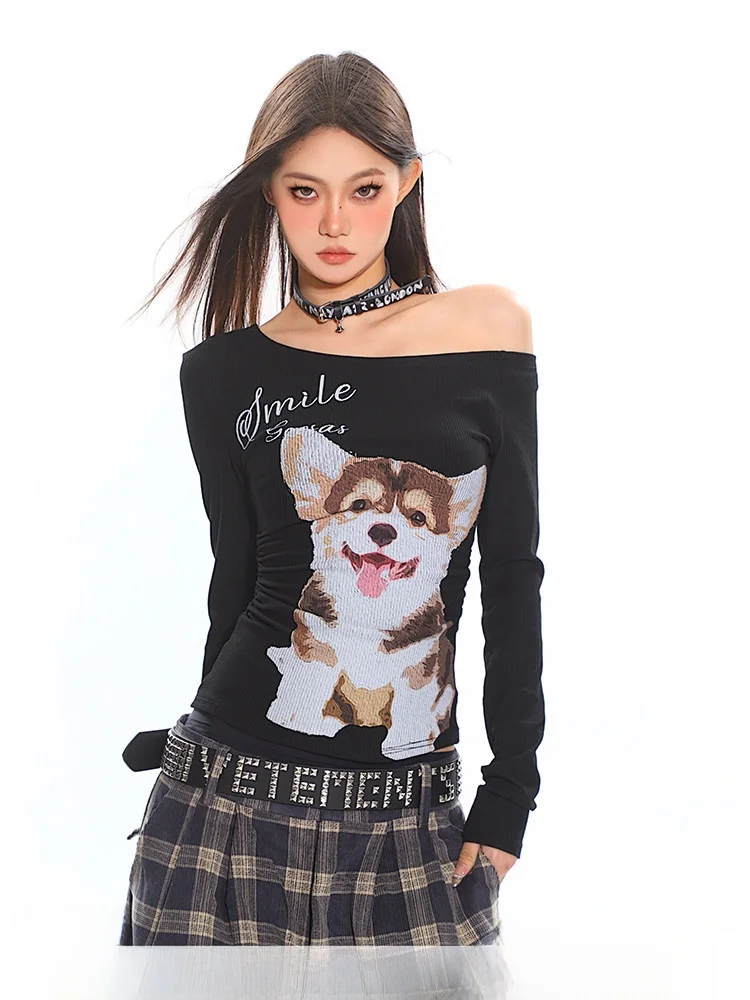 

Женская футболка CCUP SPACE American Style с длинным рукавом, приталенная, с принтом собаки, для ранней весны, как базовый слой или верхняя одежда