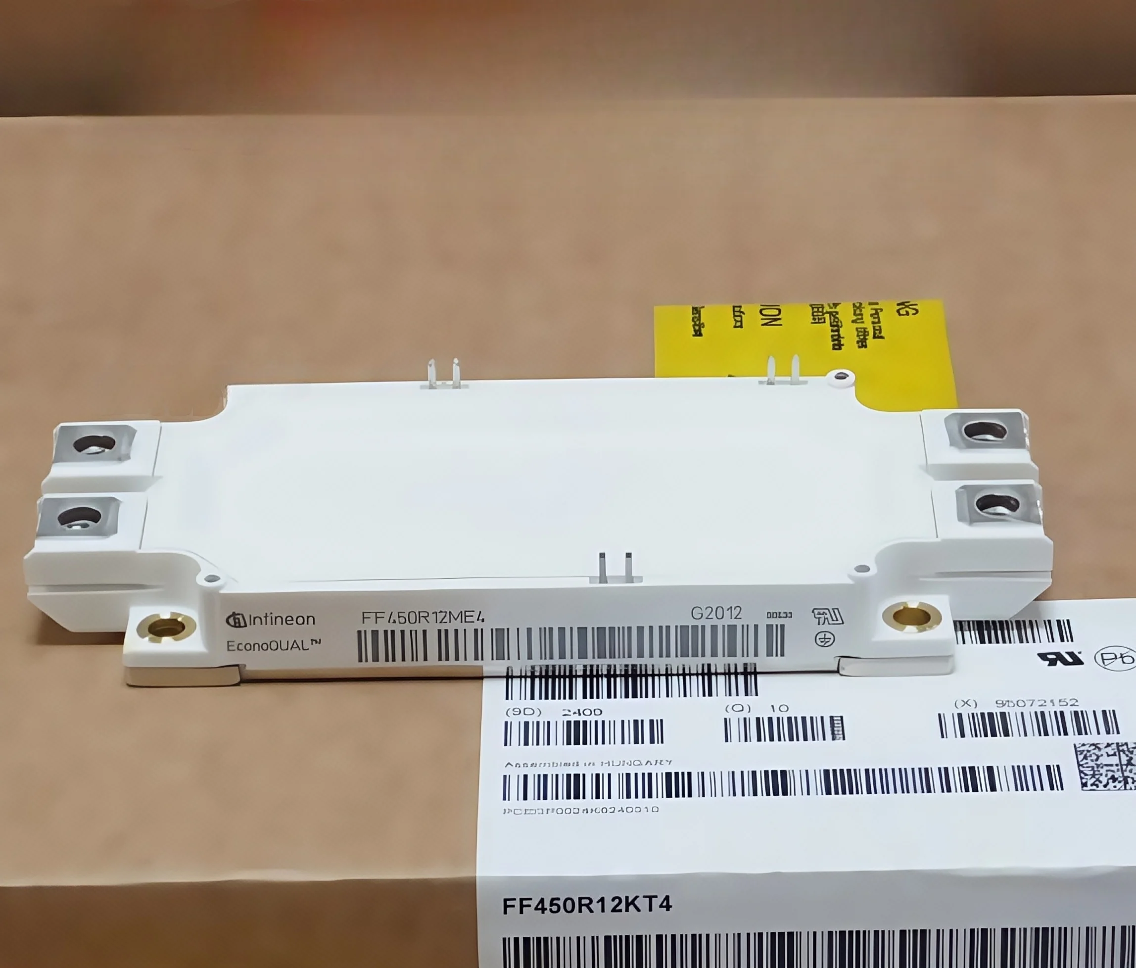 

FF600R12ME4 FF450R17ME4 FF450R12ME4 FF300R17ME3...Infineon module, imported original stock!