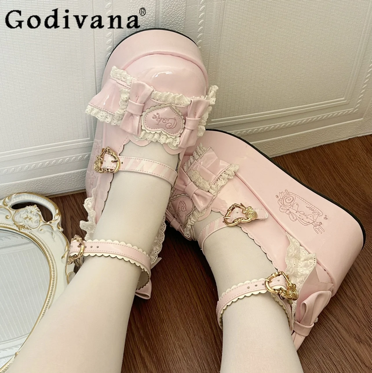 

Оригинальные туфли на платформе с круглой головкой в стиле Лолиты, осенние новые японские куклы, милые туфли Мэри Джейн, милые туфли для девочек с бантом Kawaii, туфли для чаепития