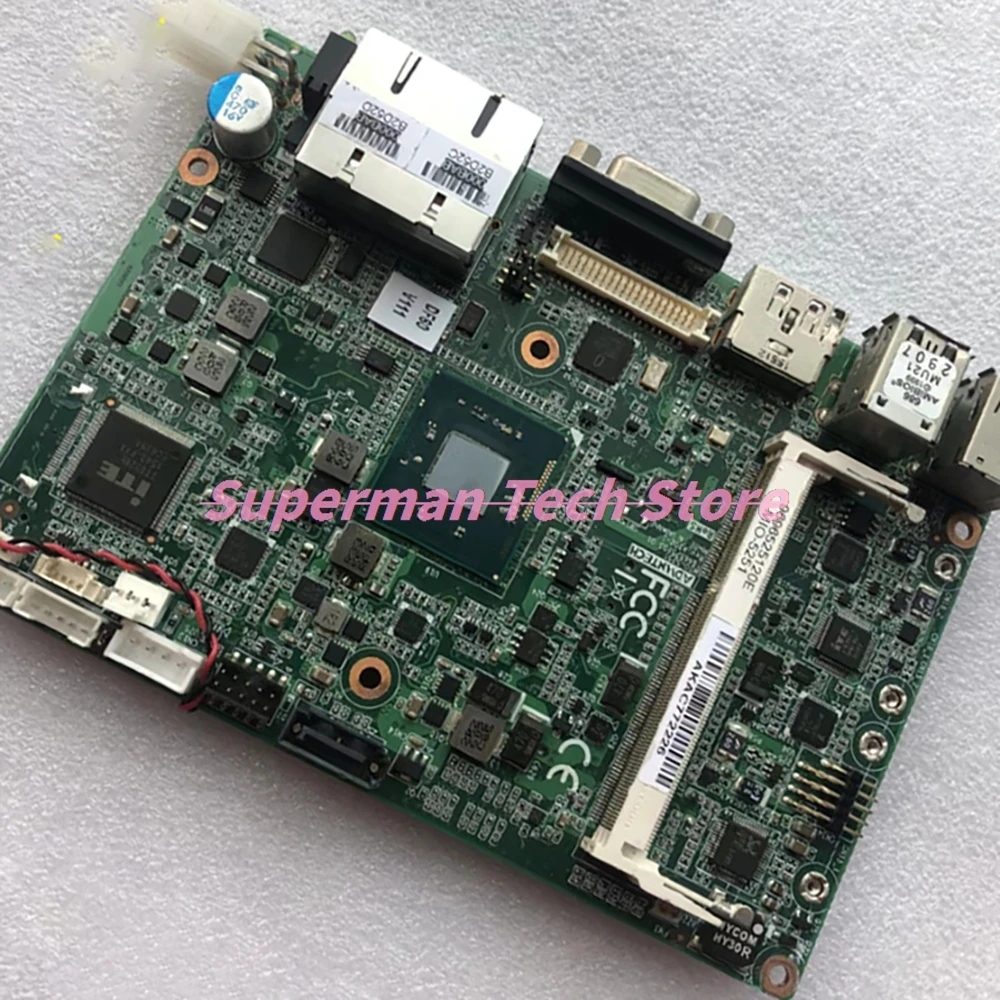 

Промышленная материнская плата для систем управления UNO-2473-J3AE MIO-5251