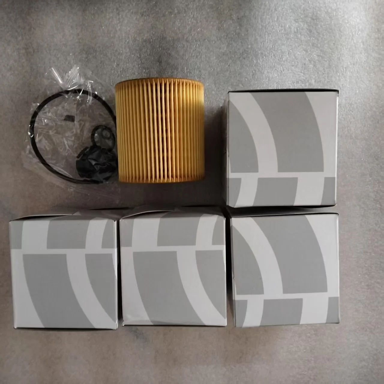 

4pcs Oil Filter OE No 11427640862 F20 F21 F30 F31 NO.11427953125 11428683204 11427634291 11427618461