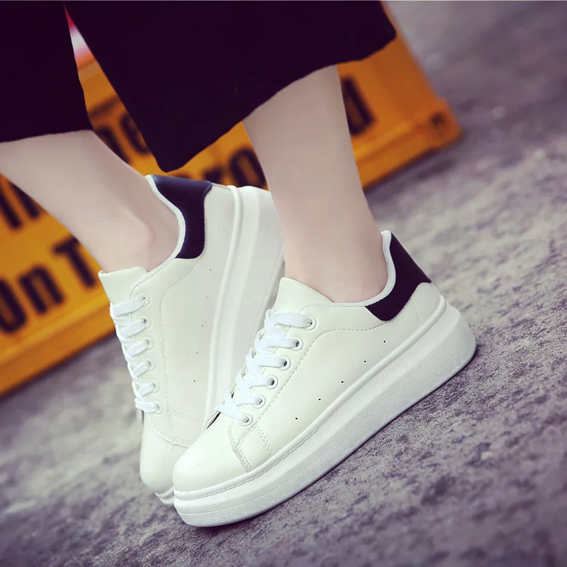 Замшевые женские кроссовки, новинка 2023, осень/зима, корейские кроссовки на толстой подошве, повседневные теплые кроссовки из хлопка