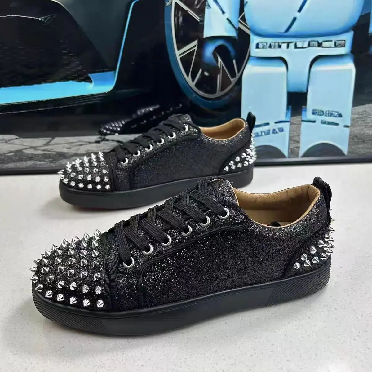 

Men's fall new luxury European station men's red soled shoes rivet Rhinestone fashion casual Sneakers