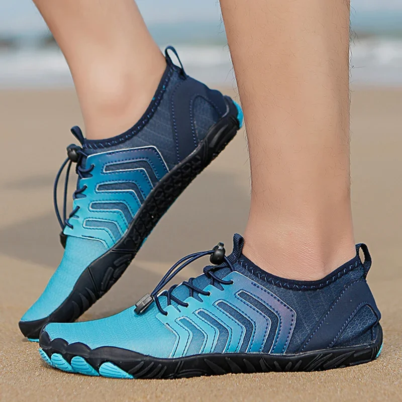 Men Women Water Barefoot Shoes Beach Shoes Quick Dry Gradient Design Sports Sandals Hiking Training Shoes Comfortable Sandals 46