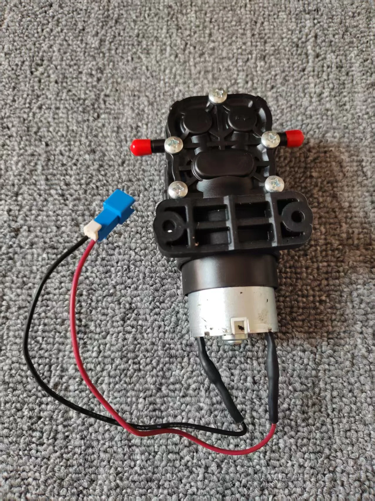 مناسبة لتنقية المياه ميديا MRO1990-100G المضخة الصغيرة GMB-G-14500، 24 فولت، 1.25 لتر/دقيقة