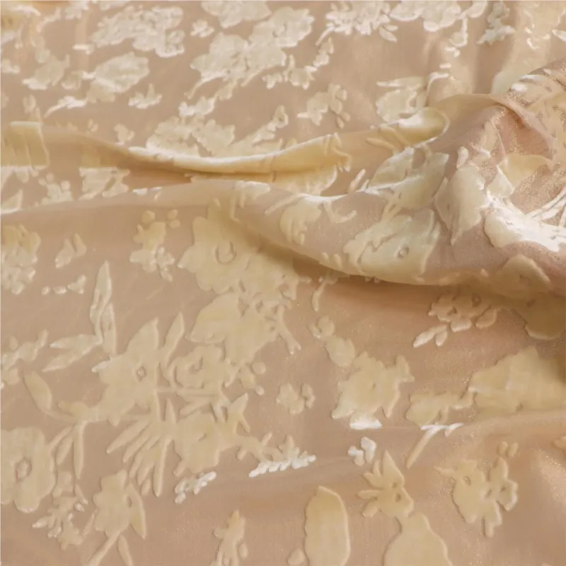 

The fabric of cheongsam dress is made silk-woven golden flower velvet