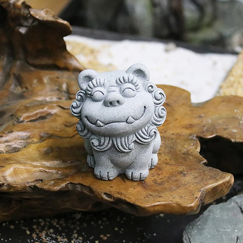 C 2pcs Chinese Legend  Beast Statue Cute Gatekeeper  Stone Sculpture Spirit Beast Lion Handmade Gift DIY Decor