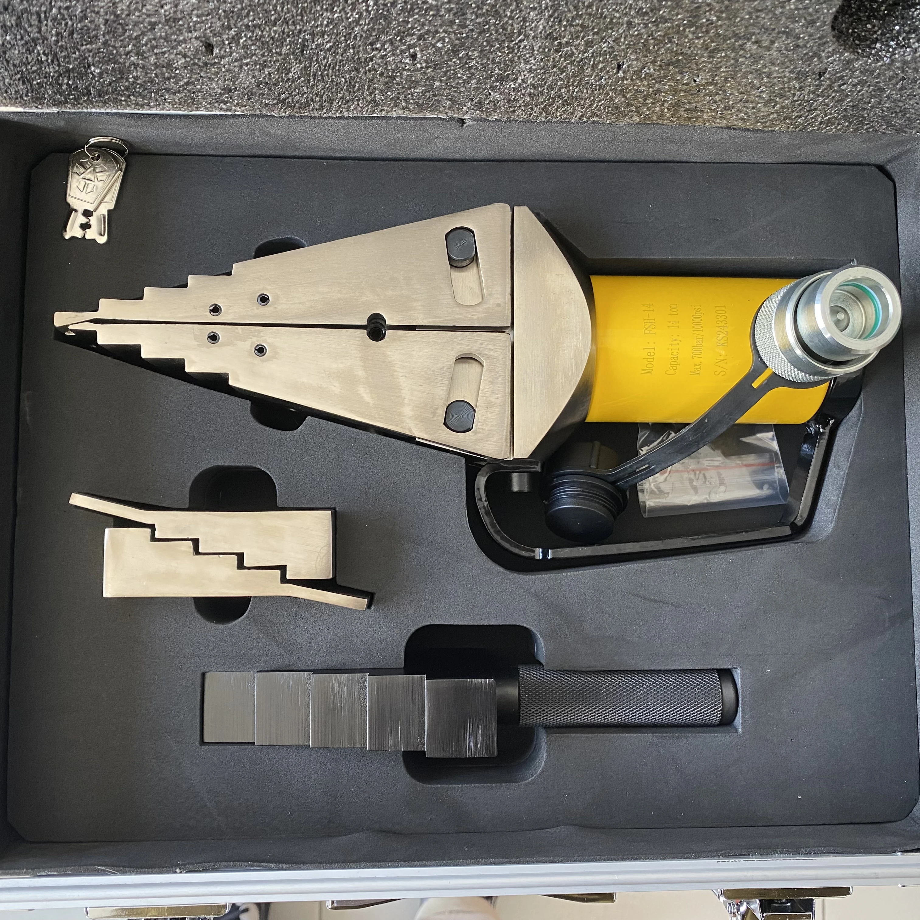 Hydraulic Flange Sp…