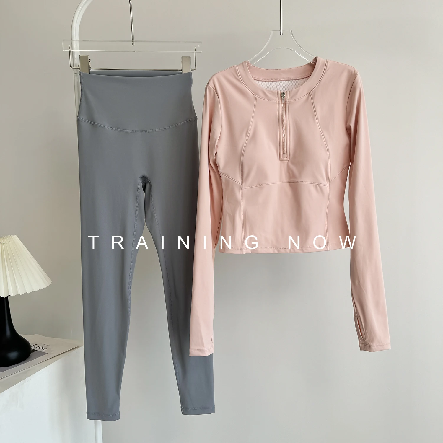 

Sports suit for women in autumn slimming slimming Pilates training yoga clothes professional morning running quick-drying