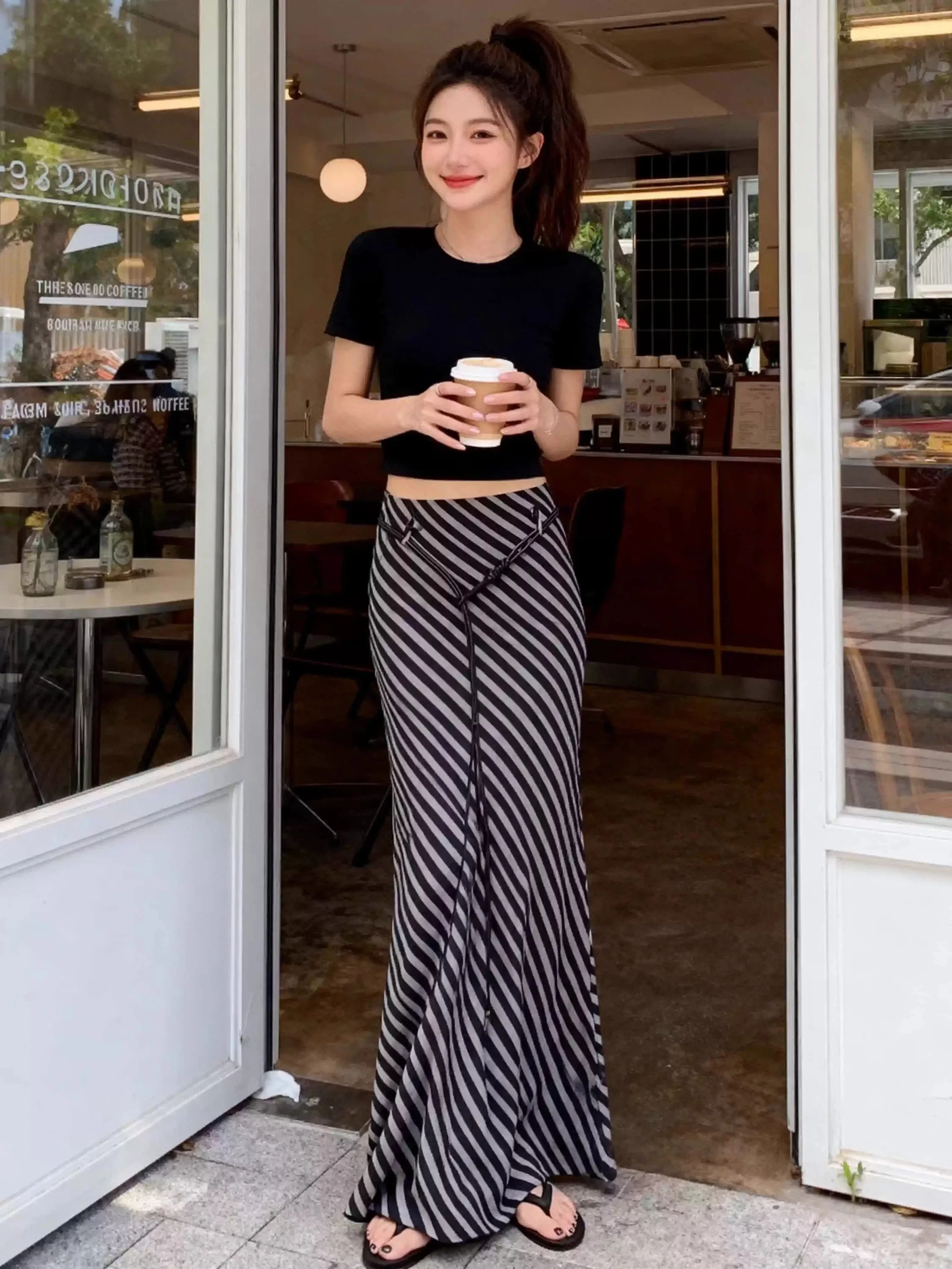 High Waist Slim Fit Striped Half Skirt Fashionable Summer Fish Tail Skirt Versatile Workwear a Line Long Skirt for plus Size ... view 2