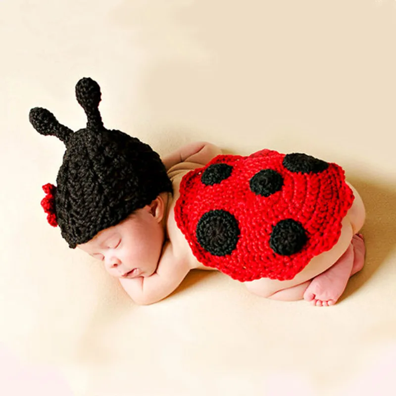 Cute Newborn Photography Clothing Baby Souvenirs Handmade Knitting Outfit Ladybug Style Clothes Kids Photography Accessories
