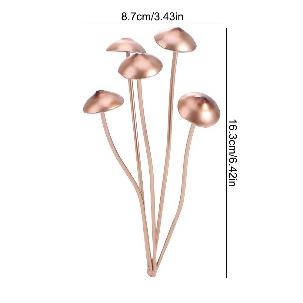Charming Metal Mushroom Garden Stakes Rustic Unique Mushroom Garden Statue Handmade Mushroom Ground Decoration