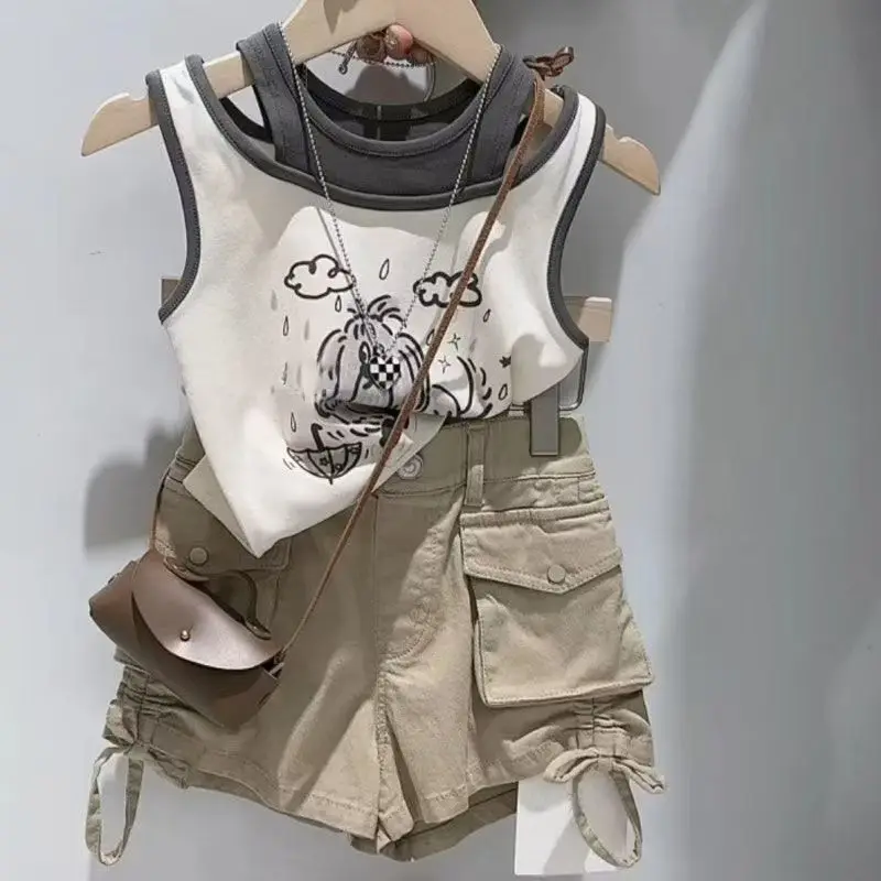 

Girls' Summer Set New 2025 Western Style Two piece Set Korean Edition Fake Two piece Top Fashionable Children's Shorts