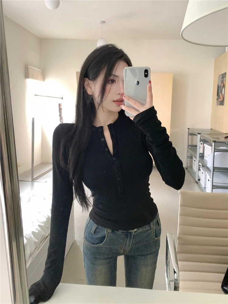 T-shirts Black Fashion All-match Autumn European Style Casual Simple O-Neck Comfortable Single Breasted Sexy SchoolGirls Hipster