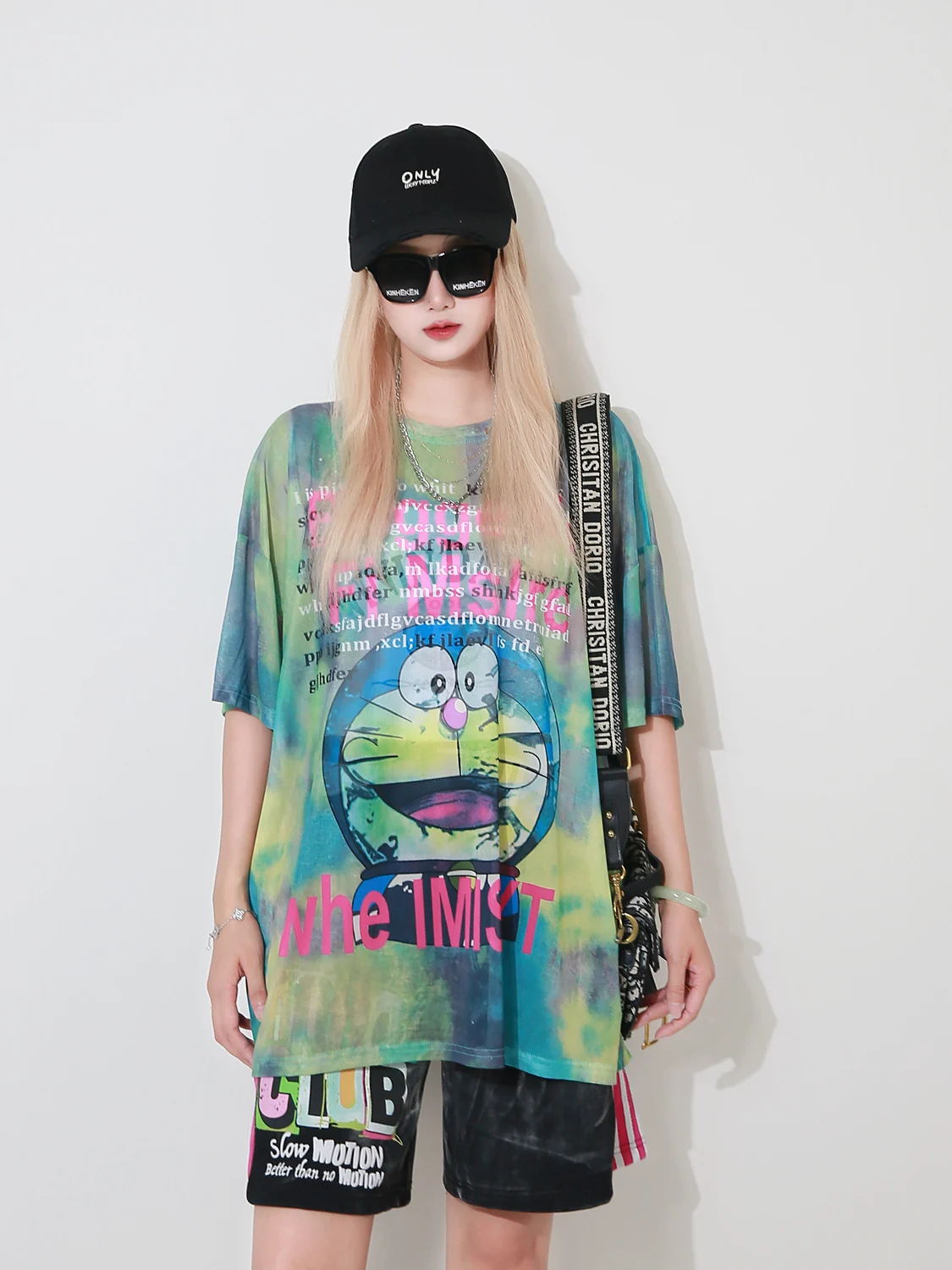 2025年新作 レディース アイスシルク メッシュ 半袖Tシャツ 夏 薄手 丸首 ゆったり カバーアップトップ トレンド 通気性 カジュアルTシャツ