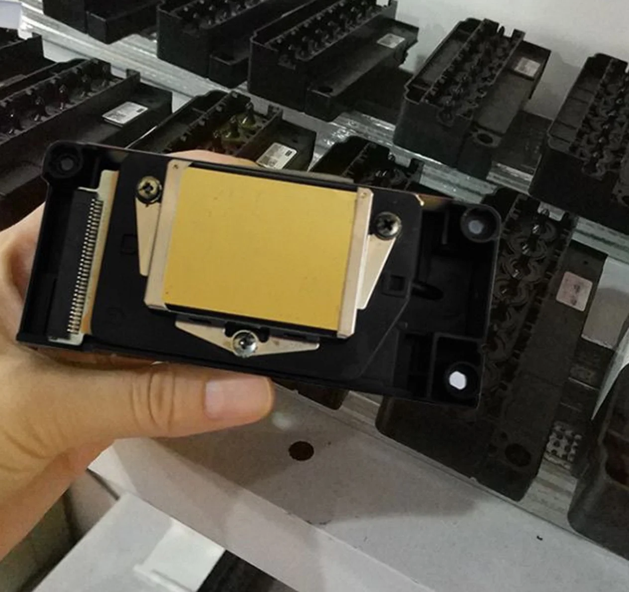 

Unlocked eco solvent Printhead Print head DX5 for Epson/Mutoh 1604 1614 /Mimaki/Phaeton Series Inkjet Printer F186000 F187000