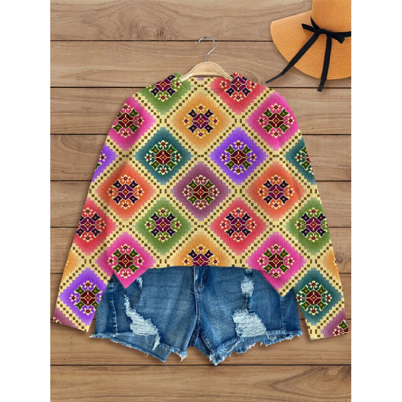 

Checkered Vintage Patchwork Digital Print Women's Knit Pullover Thick, Loose-Fit Crew Neck Long Sleeve Fall/Winter Casual Style