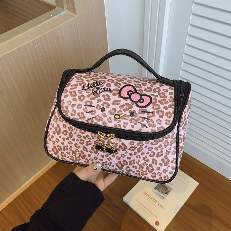 Japanese Style Cartoon Sanrio Leather Leopard Print Makeup Bag Kawaii HelloKitty Lunch Box Bag Multi Functional Storage Bag view 2