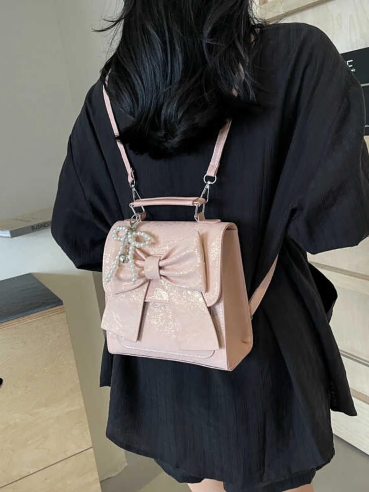 Fashionable  Knot Pearl Decorated Backpack Travel Bag Soft Shoulder Bag Commuter Style Spring 2024 Youth Unisex Pack