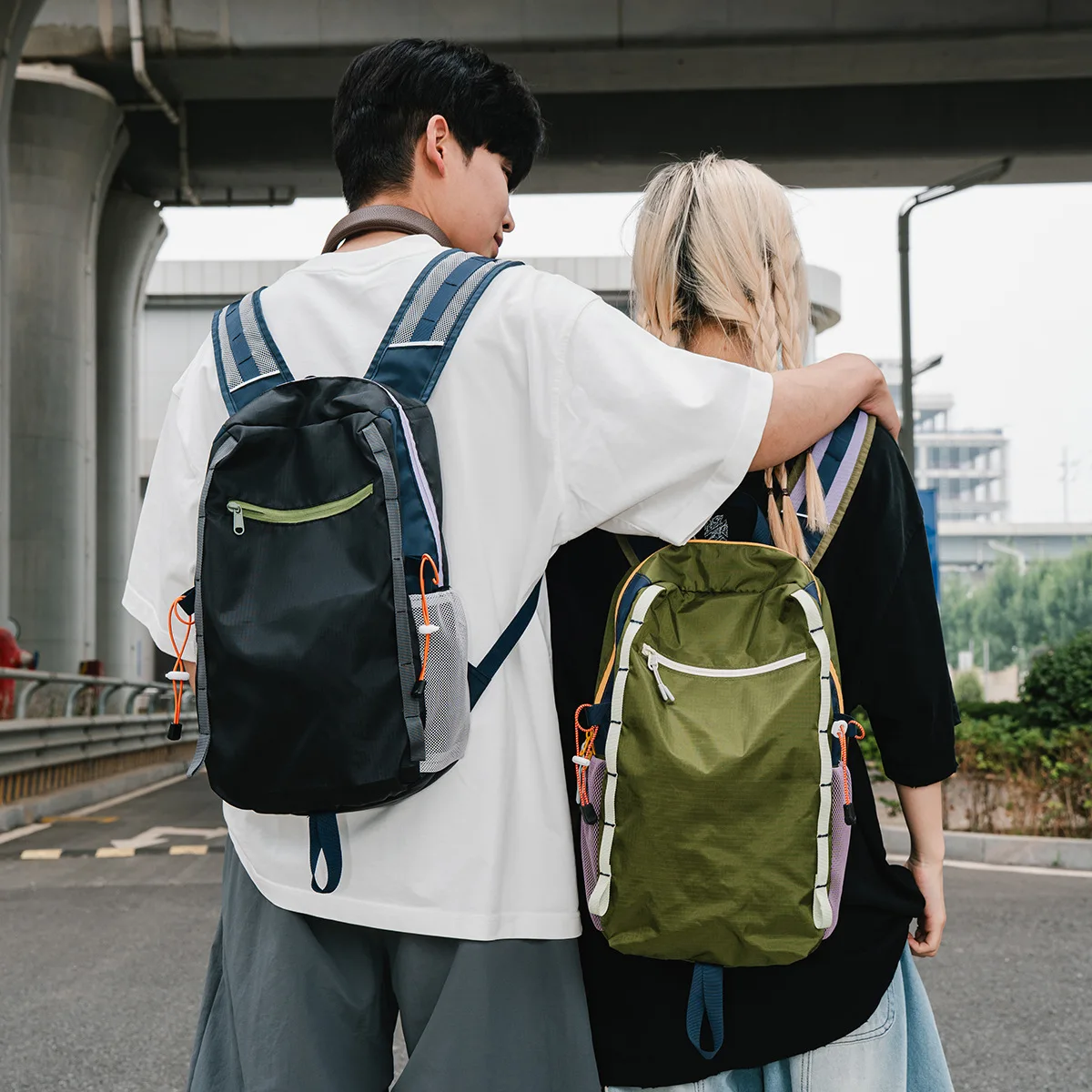 حقيبة ظهر من قماش النايلون المقاوم للماء، حقيبة ظهر كاجوال وخفيفة الوزن للمشي لمسافات طويلة، حقيبة سفر خارجية قابلة للحجب الألوان #1