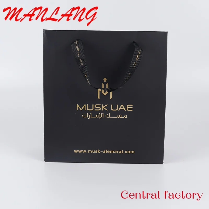 Custom  Luxury Custom Printed Gold Stamp Laminated Black Shopping Gift Packaging Paper Bag With Your Own Logo