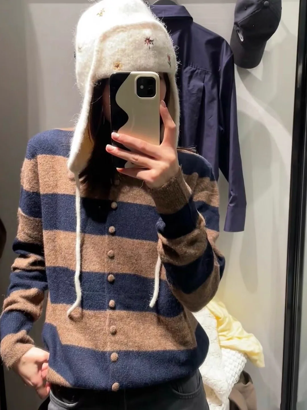 

Новинка! Теплый женский повседневный кардиган с длинными рукавами в студенческом стиле, вязаный, на пуговицах, зима 2025