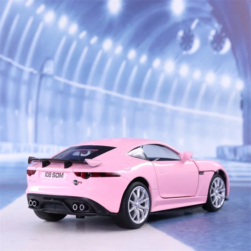 1:32 JAGUAR F-Type sports car High Simulation Diecast Car Metal Alloy Model Car Children\'s toys collection gifts A211