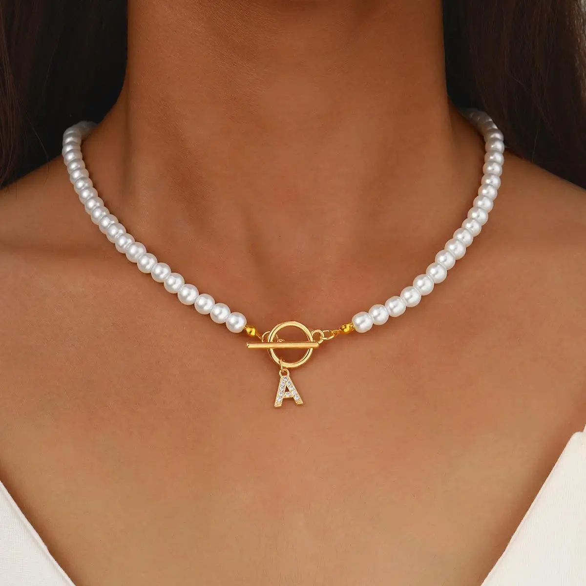 

Cross-Border Hot S Pearl Chain OT Bule Nelace Diamond Embedded 26 Letters Pendant Clavicle Chain Name Nelace