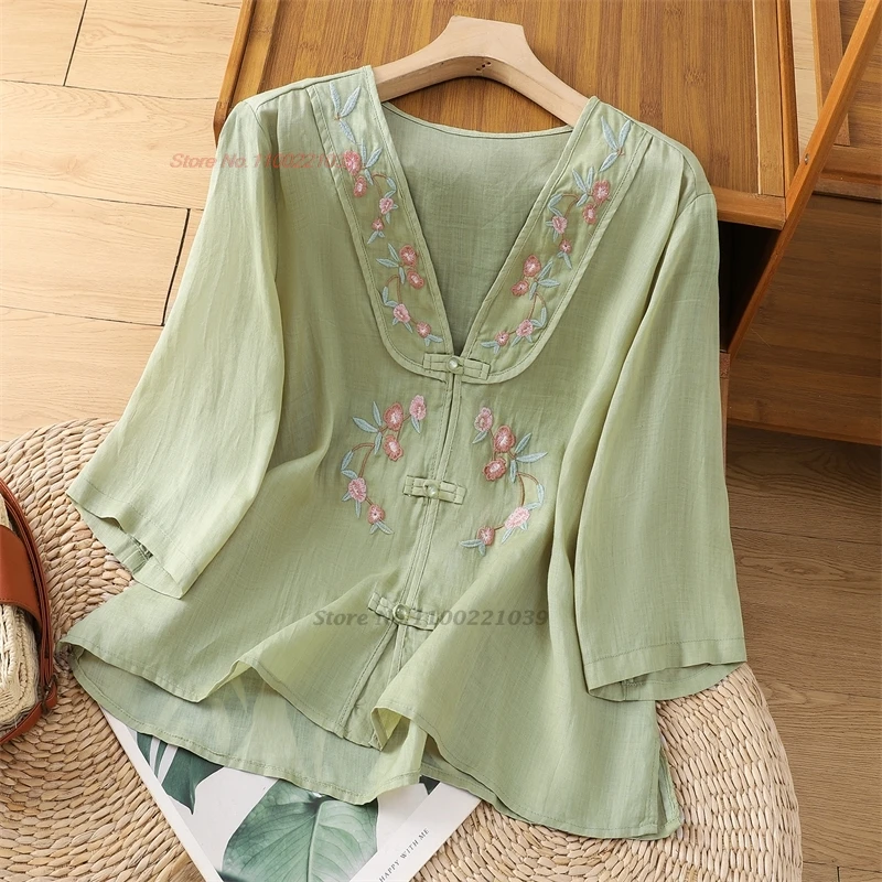 

Китайская Улучшенная Этническая блузка 2024, блузка с V-образным вырезом и цветочной вышивкой в национальном стиле, традиционная народная Свободная блузка, топы ханьфу, уличная одежда