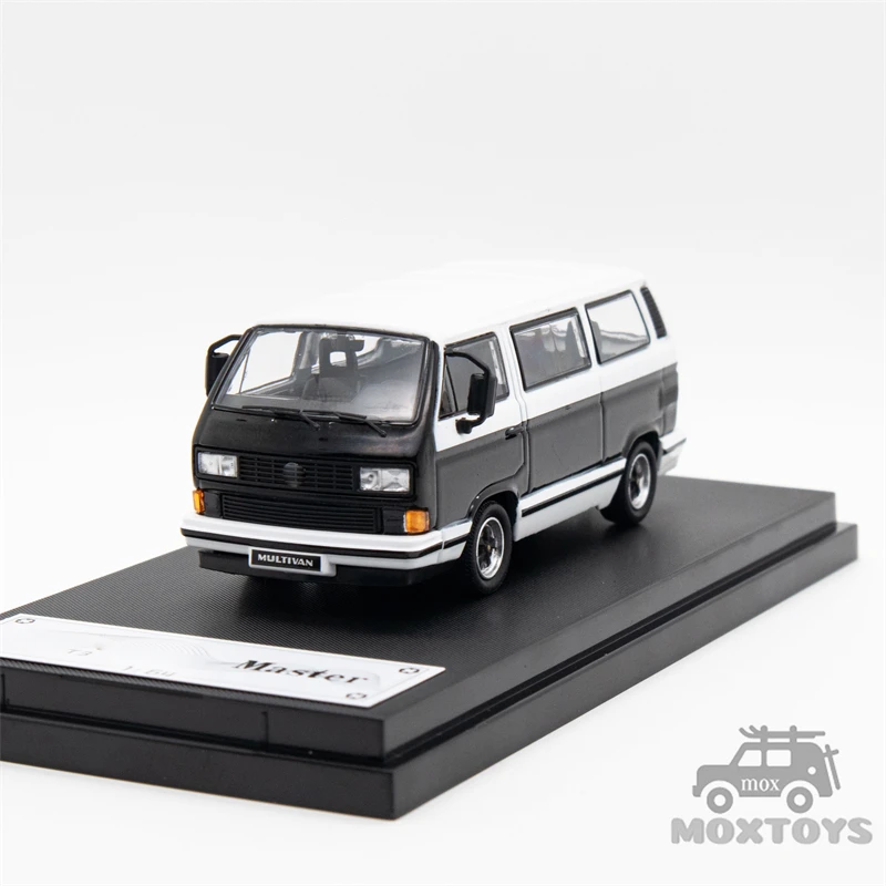 Master 1:64 T3 Van Diecast Model Car