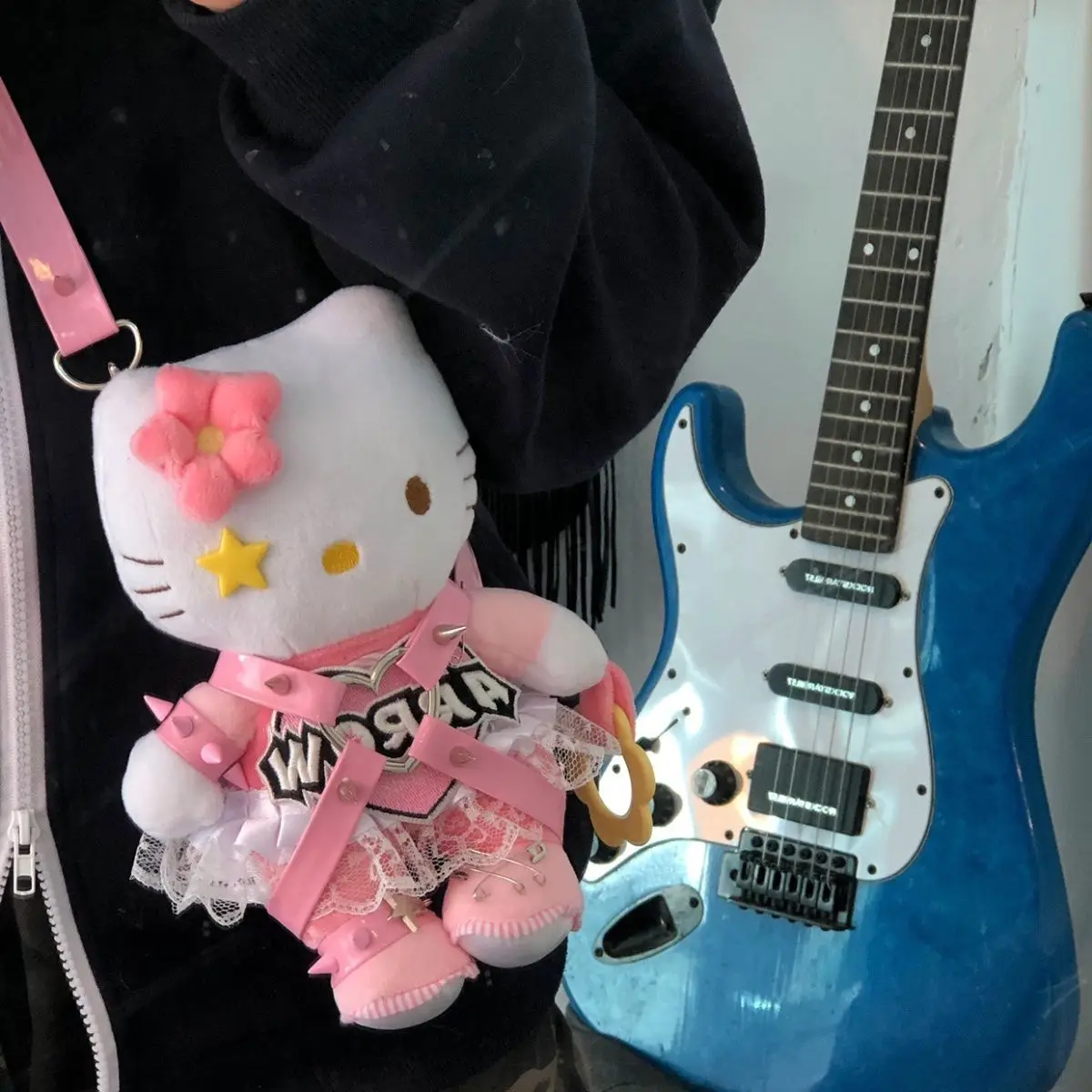 2022 Hello Kitty Cat Shoulder Messenger Bag Plushie Stuffed Anime Doll KT Doll Soft Sister Cute Cartoon Accessories Plush Gift