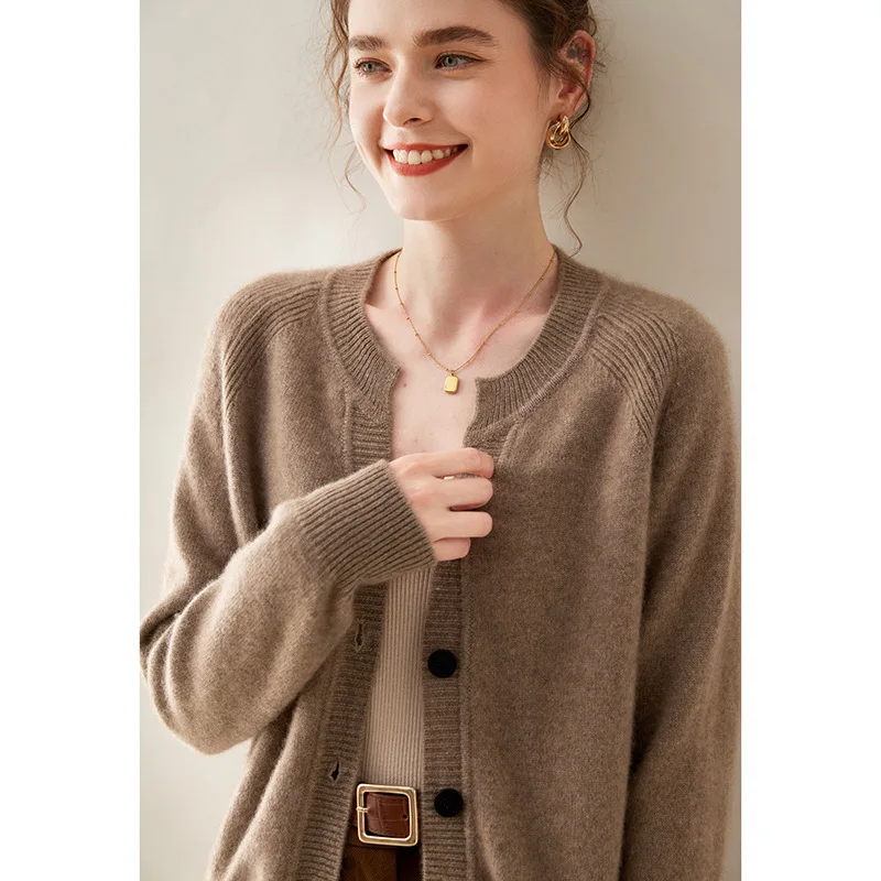 High Quality Winter Pure Sweater Women's Cardigan Can Be Worn outside Simple Knitting Coat Temperament Commute Wool