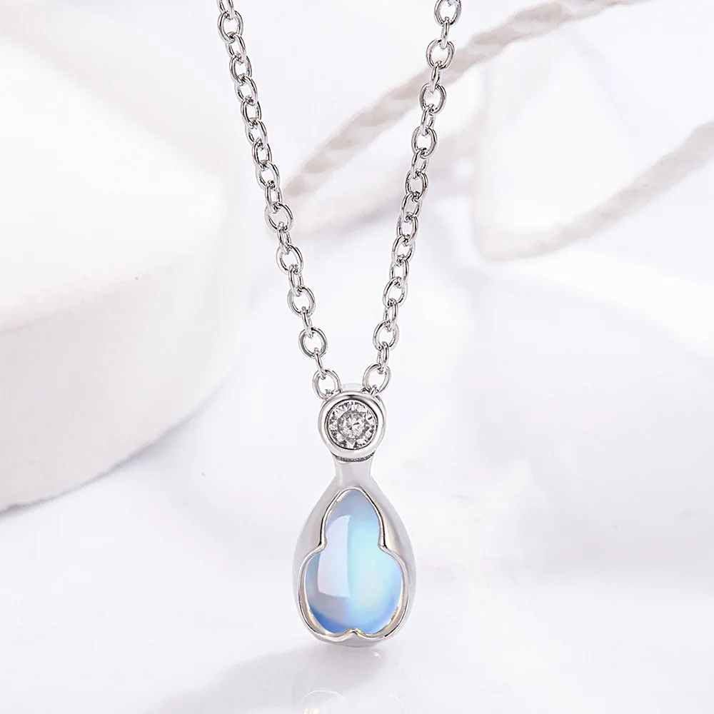 

925 Sterling Silver Necklace Drop Shaped Moonstone Pendant Ladies Fashion Simple Birthday Party Wedding Anniversary Jewelry Gift