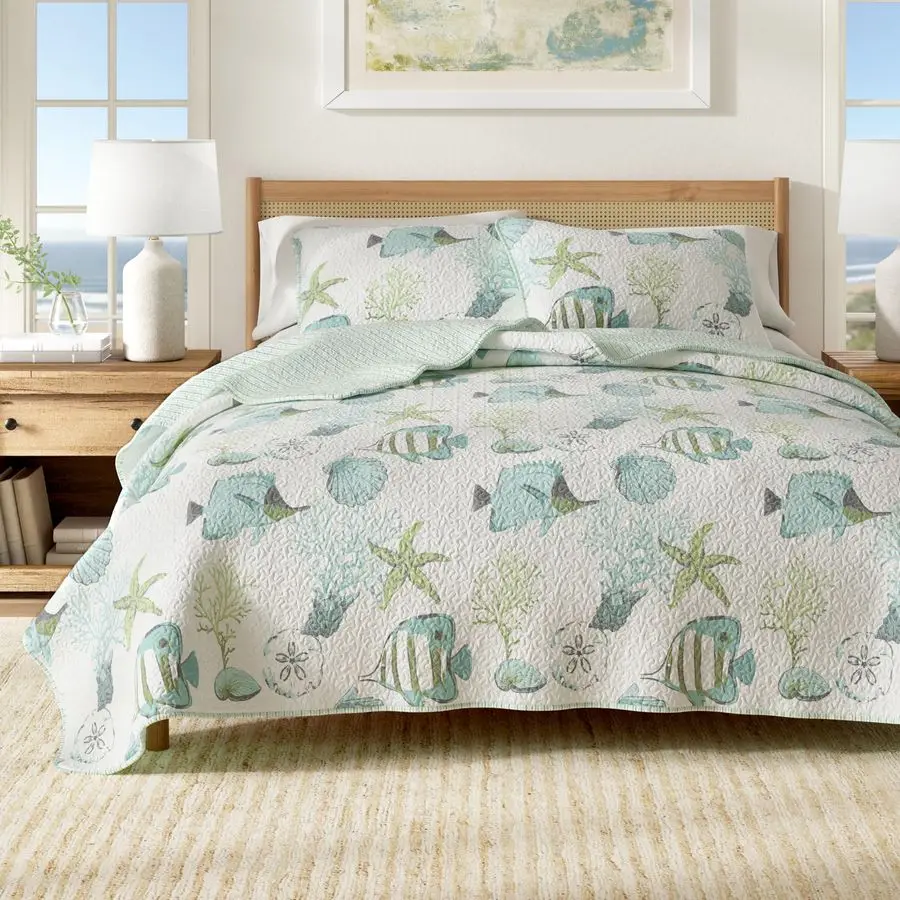 

Coastal Quilt Set 3Piece Full Queen Size Nautical Bedding Set Lightweight, AllSeason, Reversible Bedspread Fish amp Coral