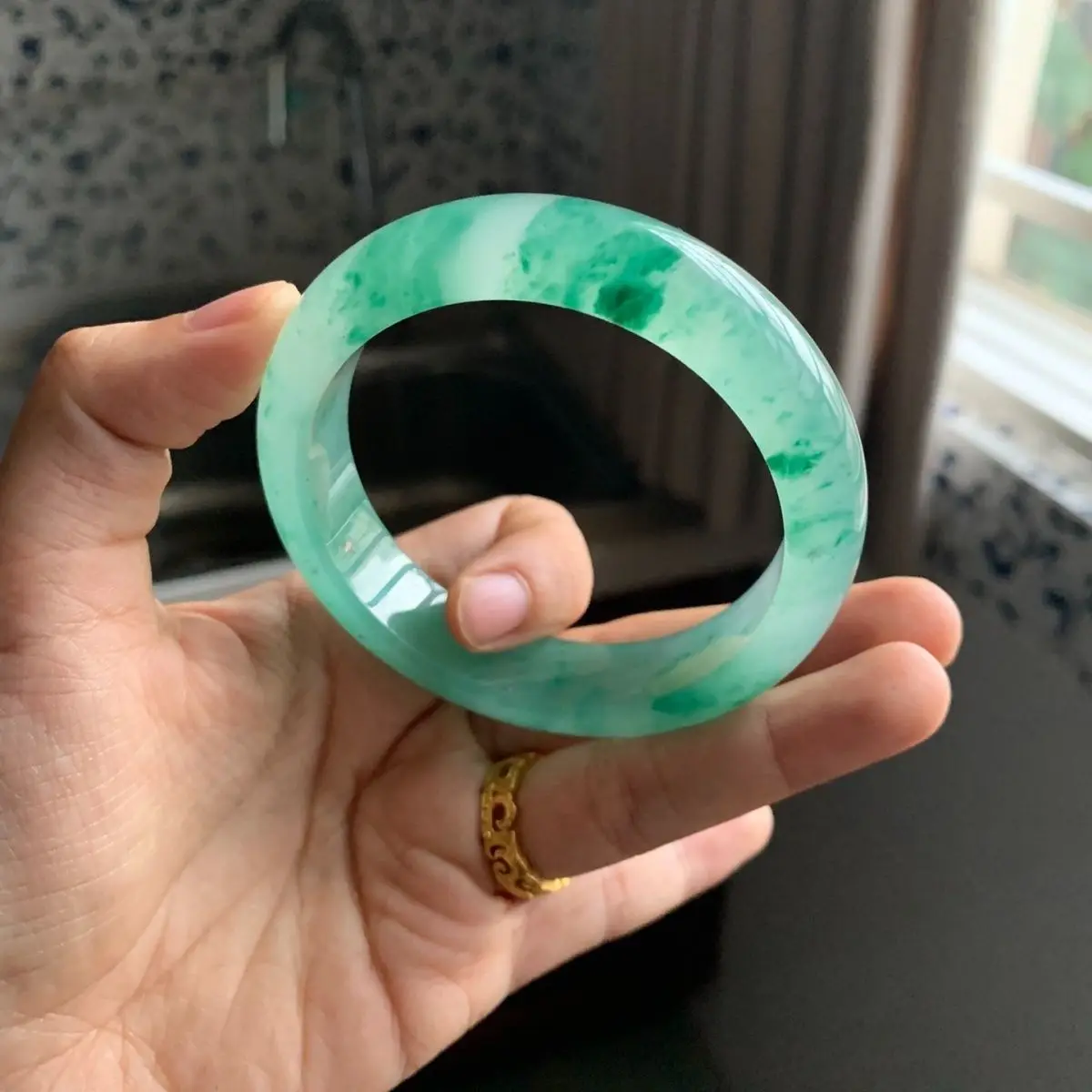 

Ювелирные изделия, высококачественный браслет Dulong Jade, африканский кварцит, нефритовый браслет, ледяные виды, плавающие зеленые цветы, изумруд