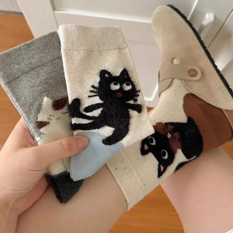 4 pairs of new autumn mid length socks simple sweet cartoon cat casual socks simple  comfortable daily mid length socks