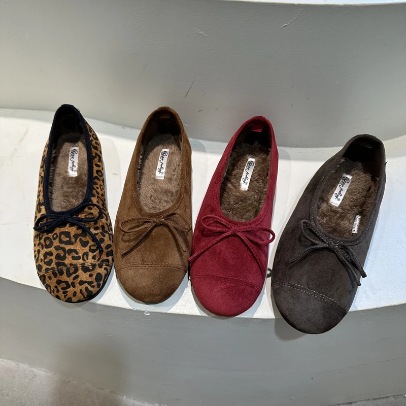 

SUOJIALUN 2025 Winter New Brand Women Flat Shoes Fashion Warm Plush Round Toe Slip On Ballerinas Shoes Soft Heel Dress Ballet Sh