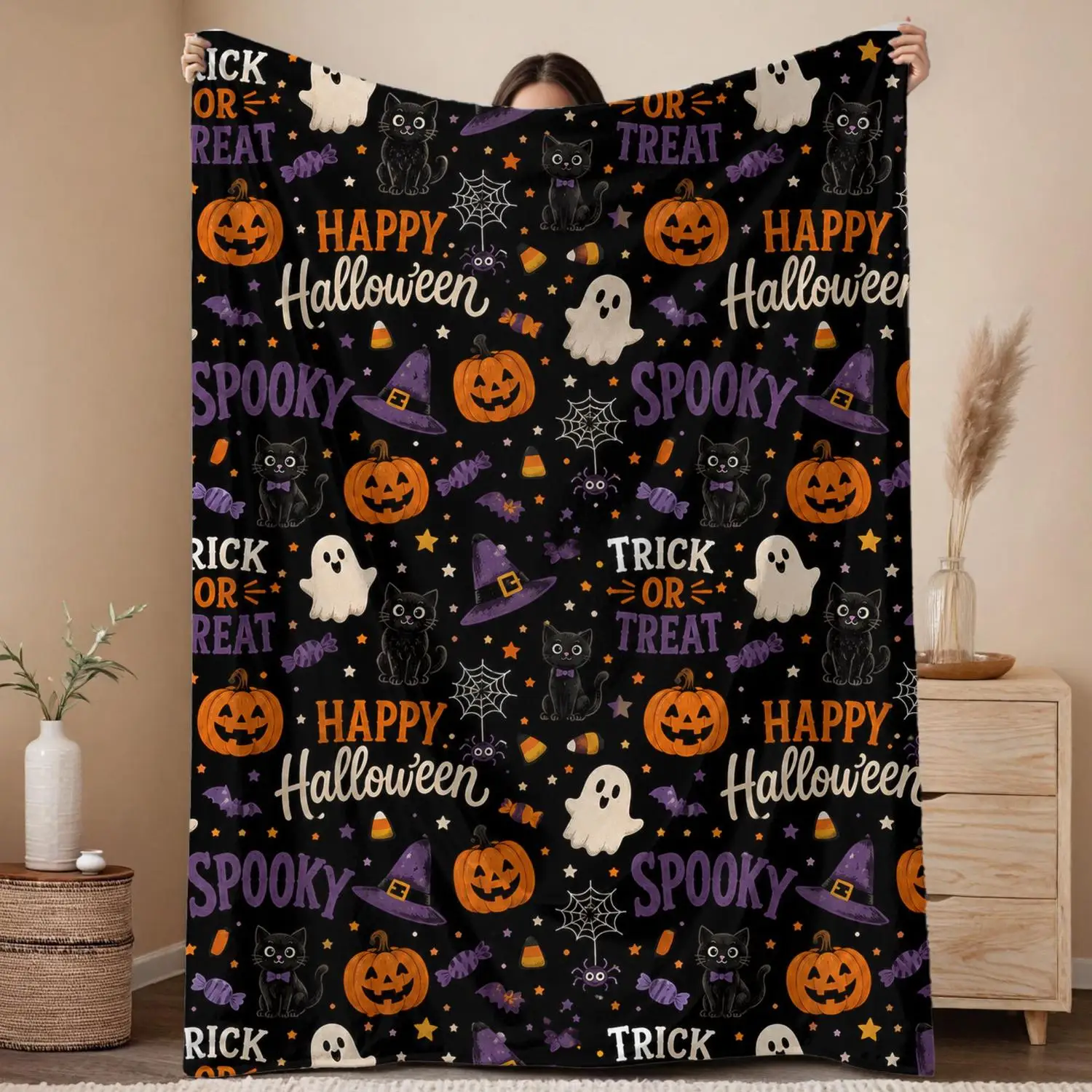 [Flannel Blanket] Halloween Trick-Or-Treat Cozy Blanket, Pumpkin and Ghost Pattern, Halloween Blanket, Cozy Fall Blanket, Spooky Halloween Blanket