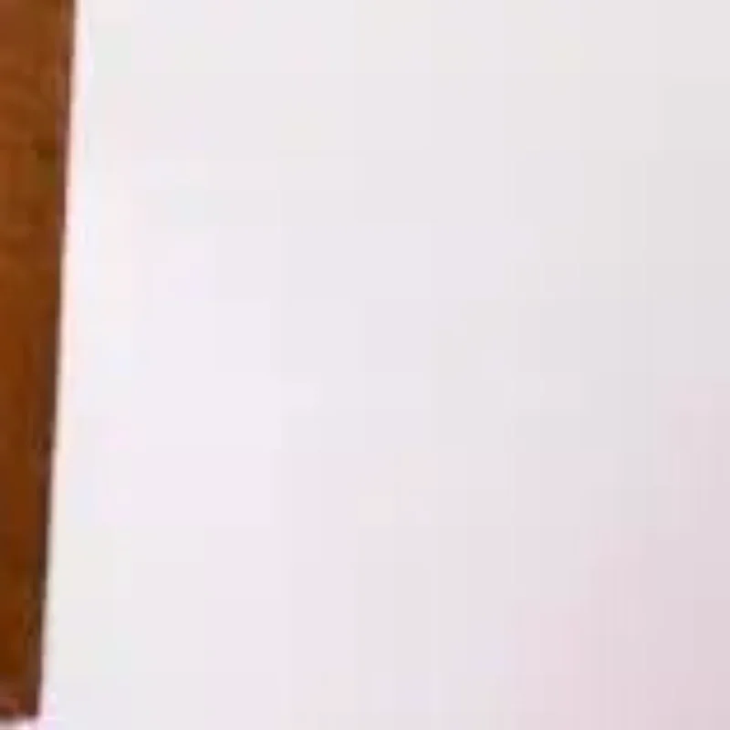 โมเดลสระว่ายน้ำขนาดเล็กสีฟ้า 1 ชิ้น ของตกแต่งฉากสระว่ายน้ำจิ๋วสำหรับบ้านตุ๊กตา อุปกรณ์เสริมของเล่นเด็ก