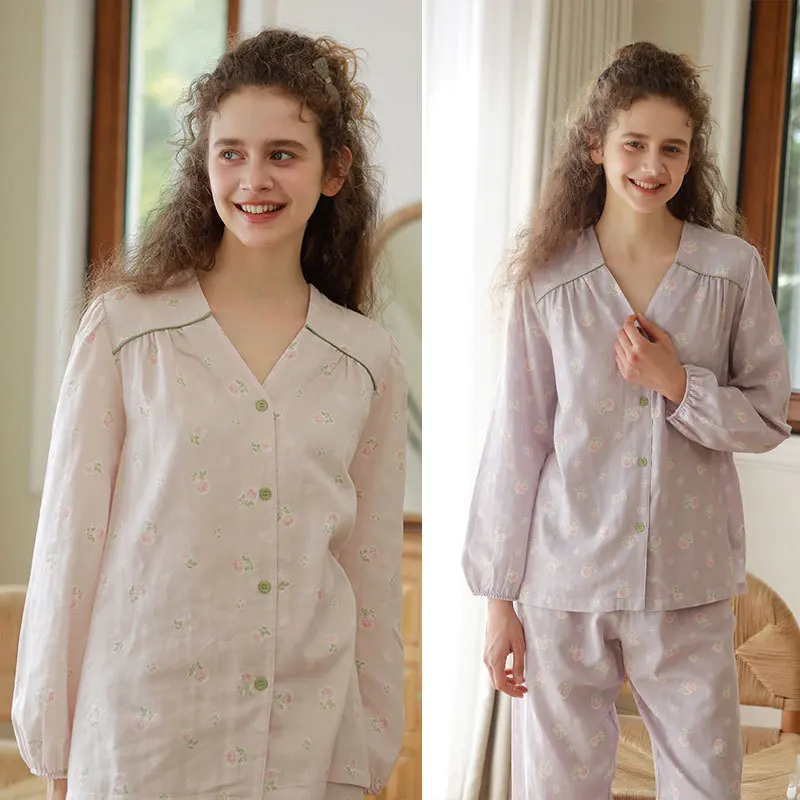 طقم بيجامة رومانسية من القطن الناعم للنساء من Ditsy بطبعة زهور ورقبة على شكل V وأكمام طويلة ملابس مريحة كلاسيكية خفيفة الوزن