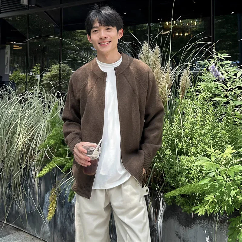 

Autumn Casual Retro Elegant Zipper Sweaters For Man High Street Fashion Cardigan Knitwear New Solid Color Y2K Knitted Jackets